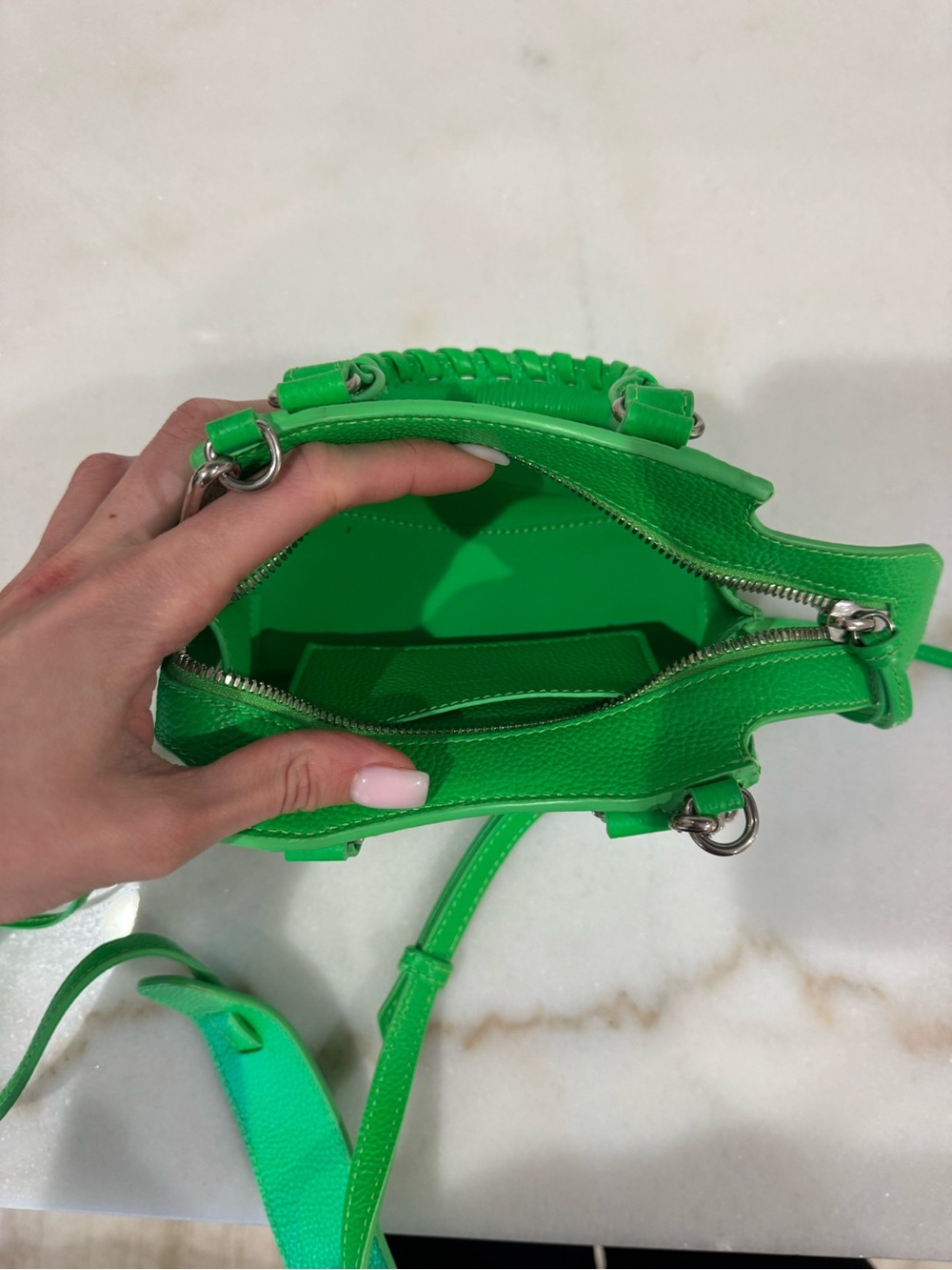 Balenciaga Neon Green Neo City Bag - Picture 4 of 7